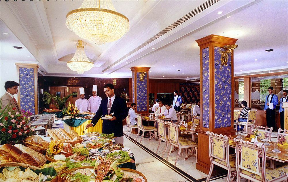 Hotel The Renai Cochin Kochi Zewnętrze zdjęcie
