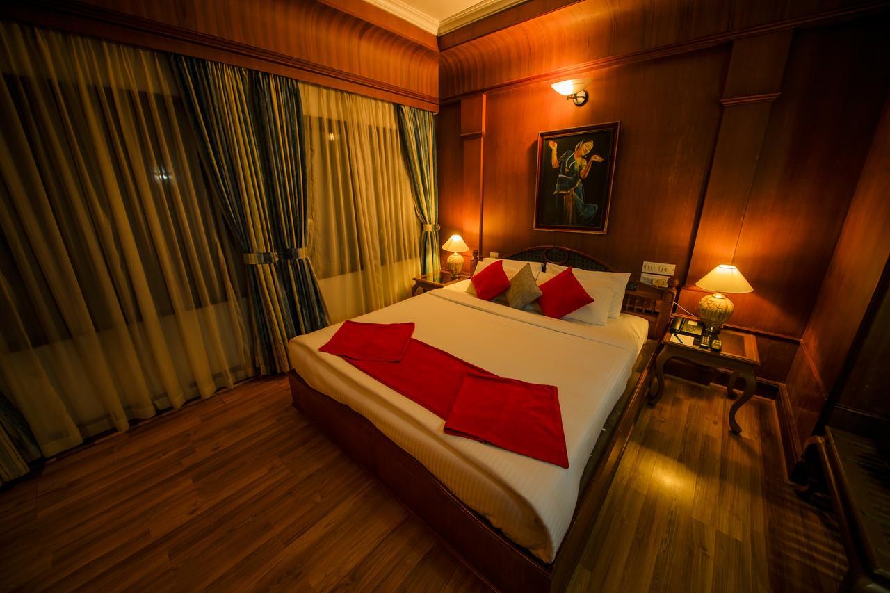 Hotel The Renai Cochin Kochi Zewnętrze zdjęcie