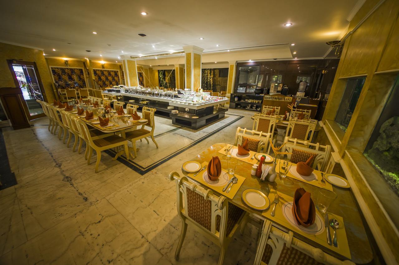Hotel The Renai Cochin Kochi Zewnętrze zdjęcie