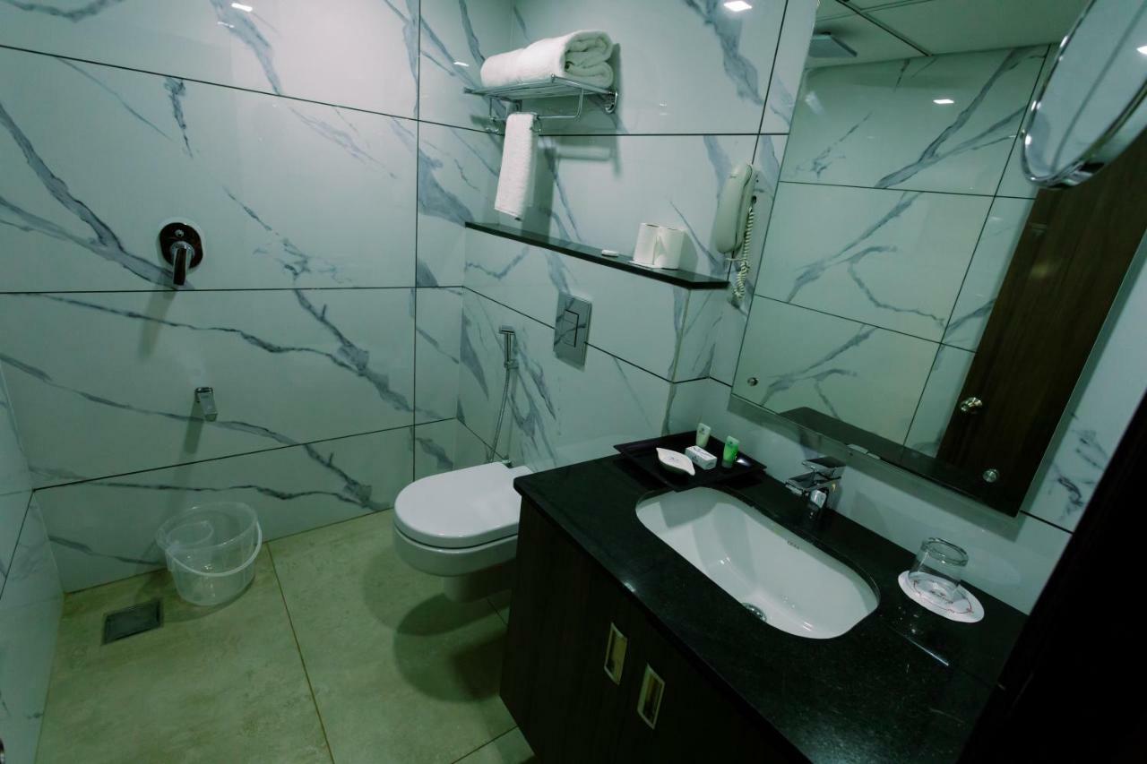 Hotel The Renai Cochin Kochi Zewnętrze zdjęcie