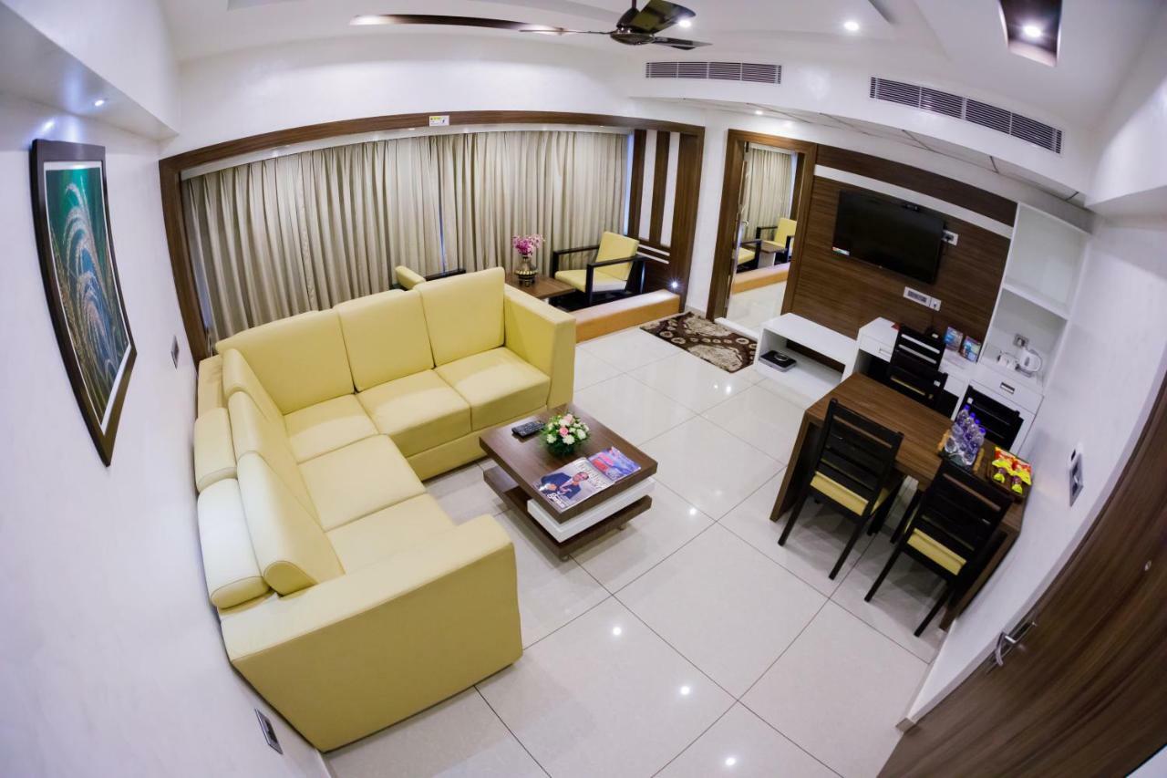 Hotel The Renai Cochin Kochi Zewnętrze zdjęcie