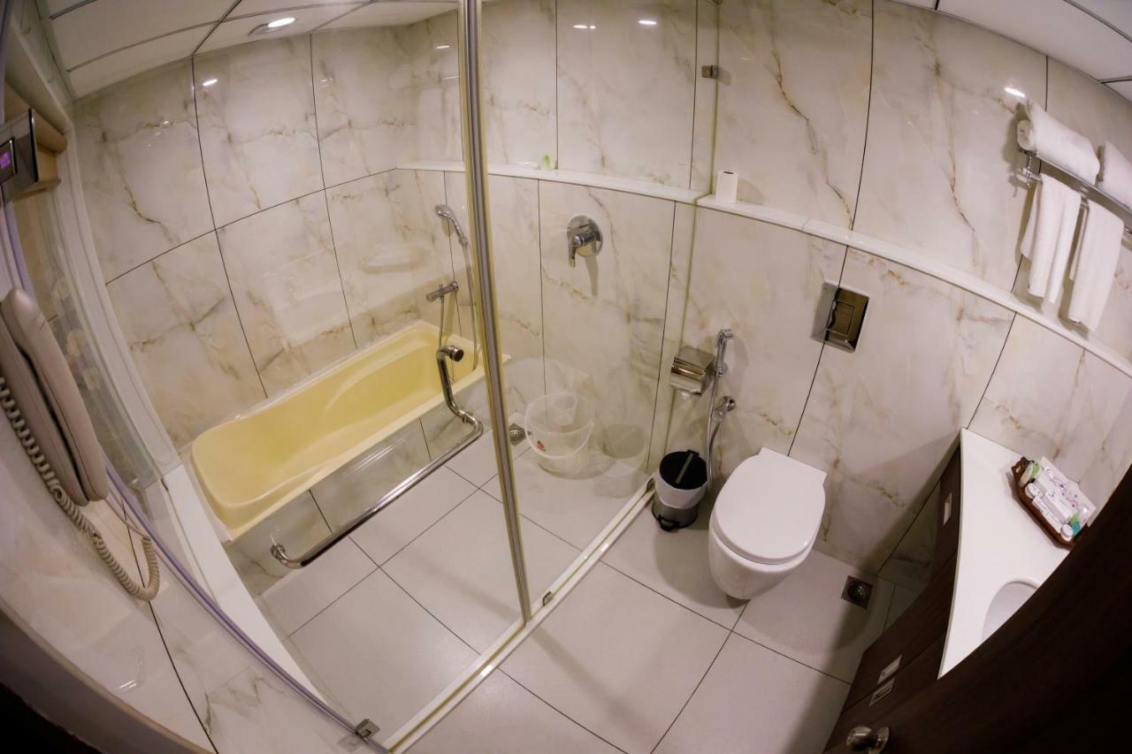Hotel The Renai Cochin Kochi Zewnętrze zdjęcie